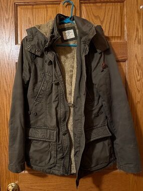H&M Olive Green Sherpa-Lined Jacket with Hood